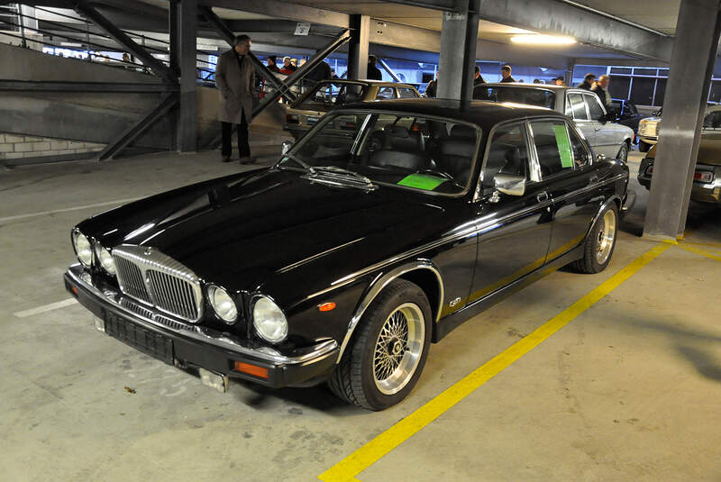 Bremen Classic Motorshow 2015, Fahrzeugmarkt