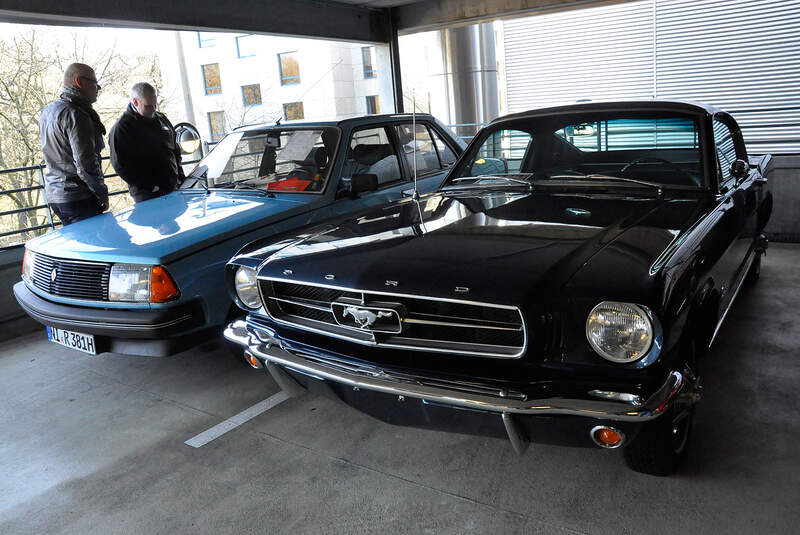 Bremen Classic Motorshow 2015, Fahrzeugmarkt