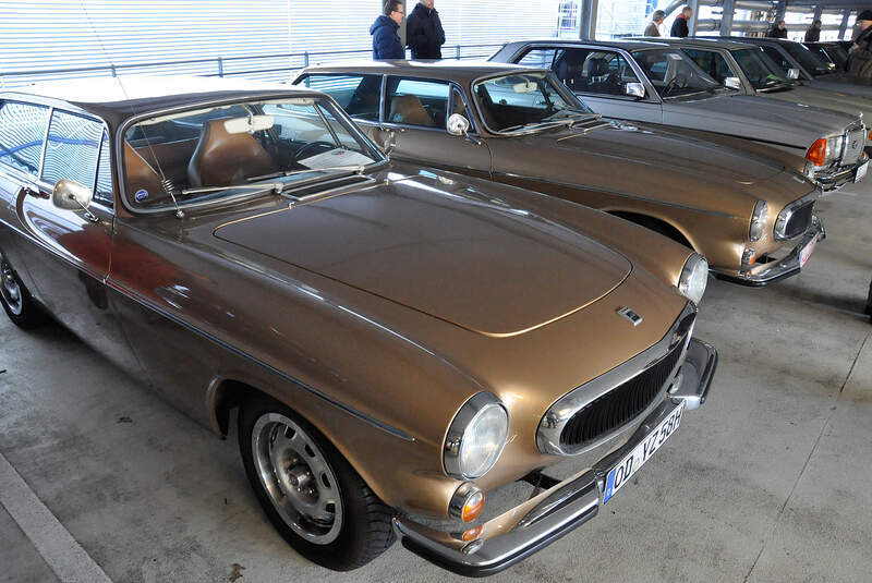 Bremen Classic Motorshow 2015, Fahrzeugmarkt