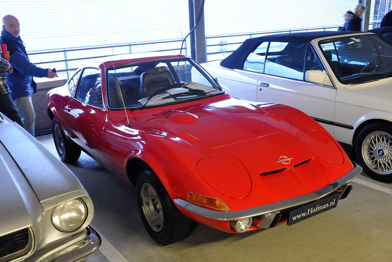 Bremen Classic Motorshow 2015, Fahrzeugmarkt