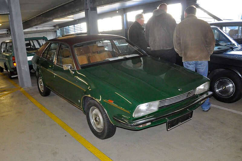 Bremen Classic Motorshow 2015, Fahrzeugmarkt