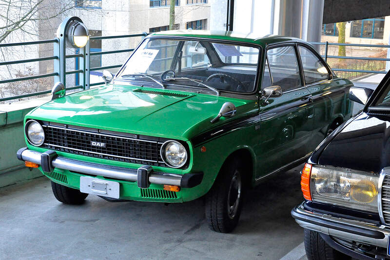 Bremen Classic Motorshow 2015, Fahrzeugmarkt