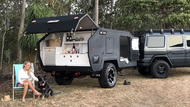 Bruder EXP-4 Offroad-Caravan / GelŠnde-Wohnwagen Australien