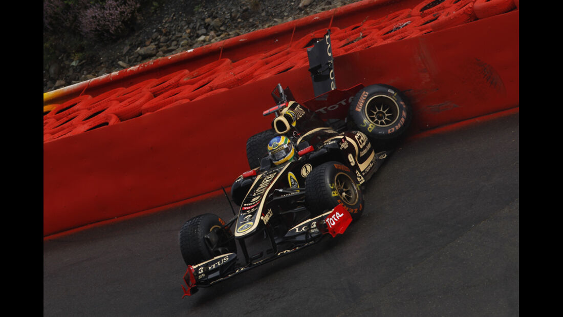 Bruno Senna GP Belgien Crashs 2011