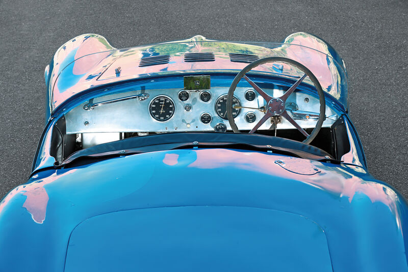Bugatti 252, Cockpit, Instrumente