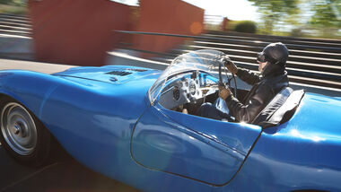Bugatti 252, Seitenansicht