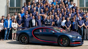Bugatti Chiron 100.