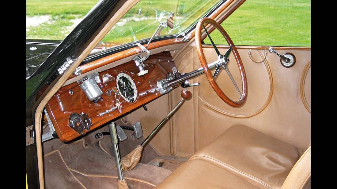 Bugatti Typ 57 Ventoux, Cockpit, Restauriert