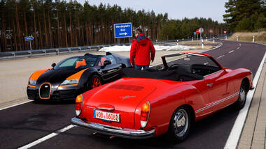 Bugatti Veyron Grand Sport Vitesse, VW Karmann Ghia, Heckansicht