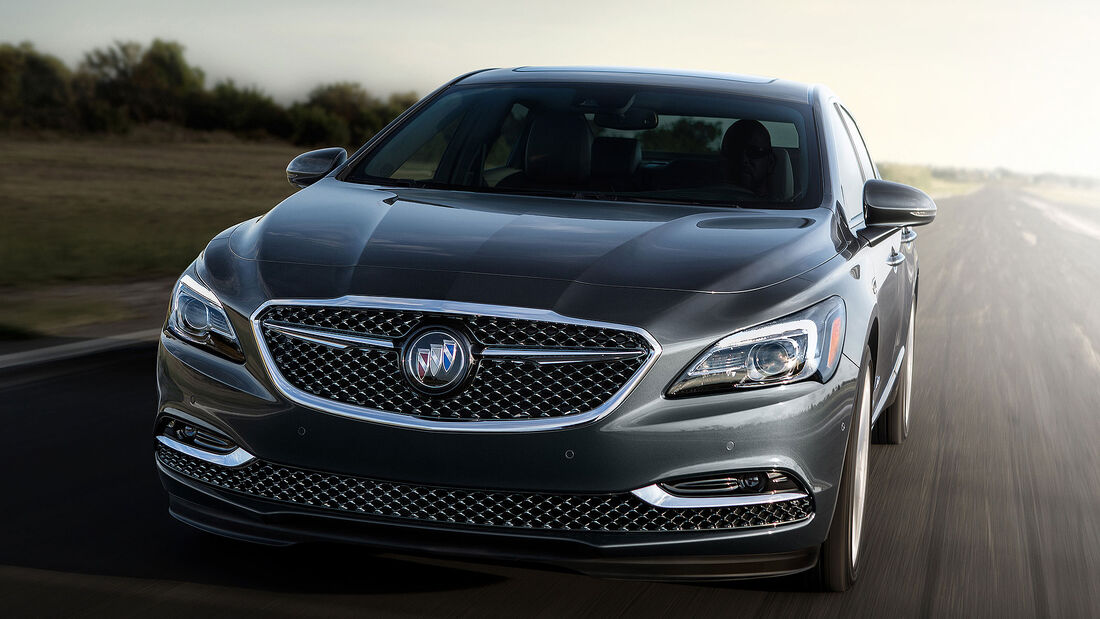 Buick LaCrosse Avenir