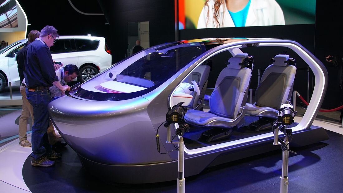 CES 2017, Chrysler Kabine