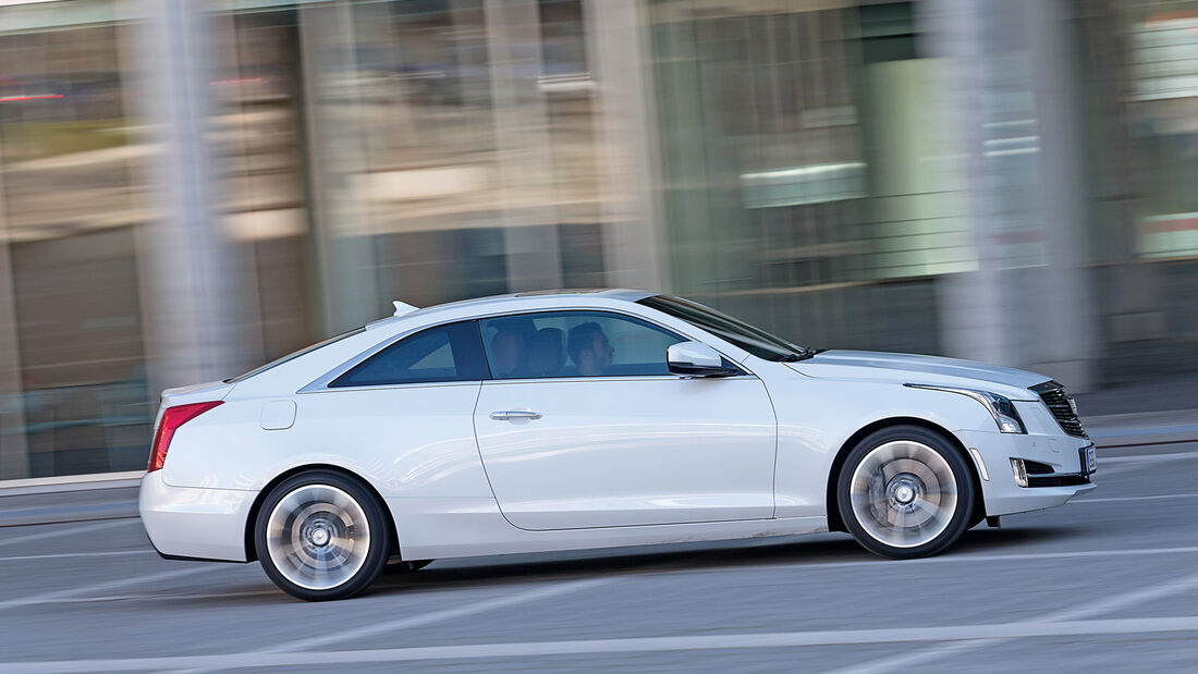 Cadillac ATS Coupé 2.0 Turbo AWD, Seitenansicht