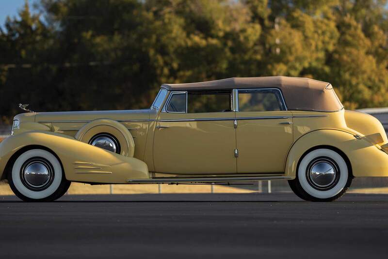 Cadillac V16 Imperial Convertible Sedan (1935)