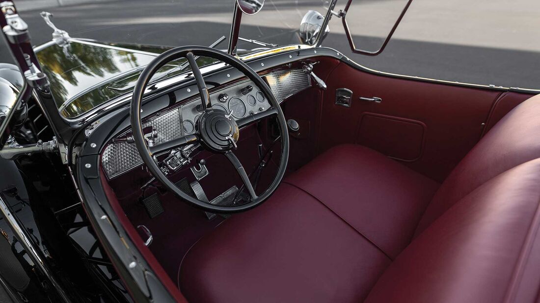 Cadillac V16 Sport Phaeton Fleetwood (1930)