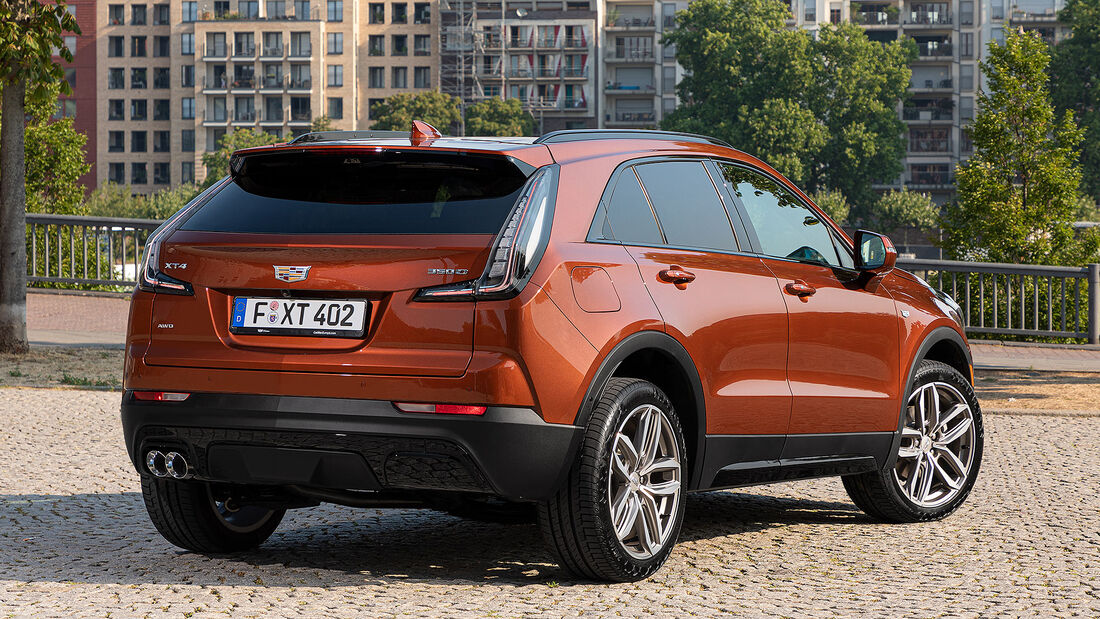 Cadillac XT4