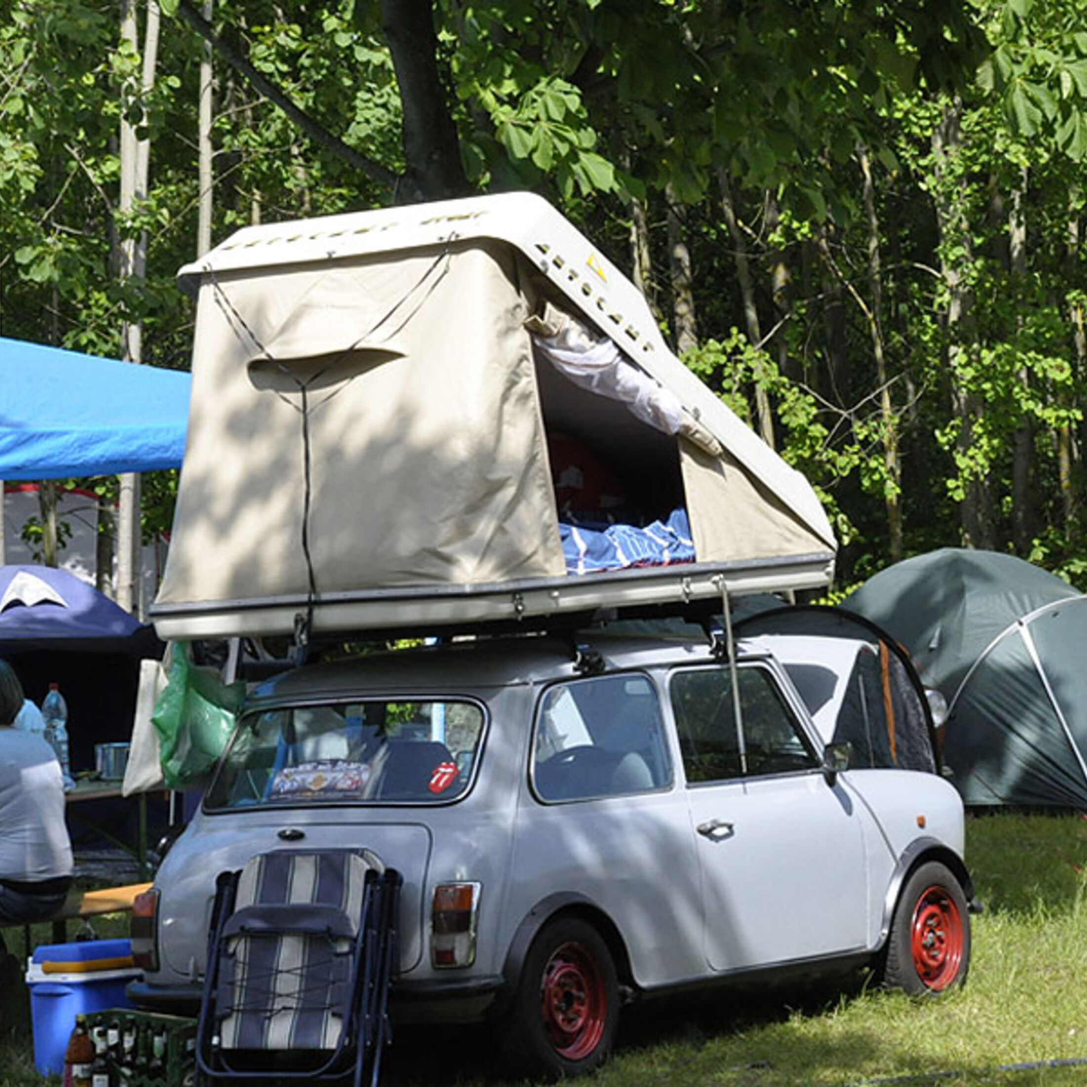 Alltagstaugliche Campingautos mit Klip-Klap-oder Hochdach