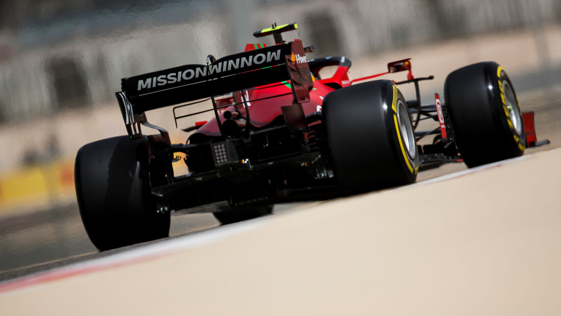 Carlos Sainz - Ferrari - Formel 1 - Test - Bahrain - 13. März 2021