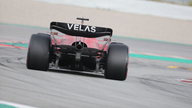 Carlos Sainz - Ferrari - Formel 1 - Test - Barcelona - 25. Februar 2022