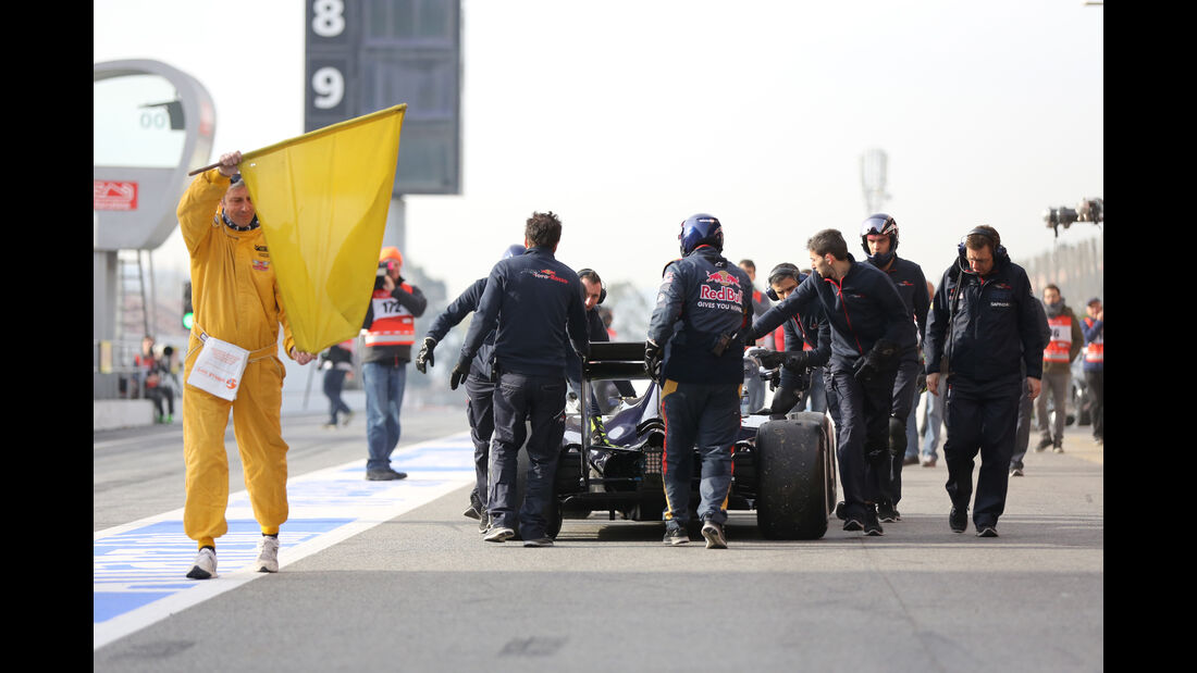 Carlos Sainz - Toro Rosso - Formel 1-Test - Barcelona - 24. Februar 2016