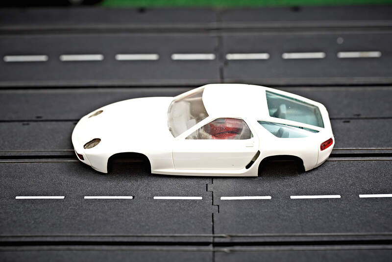 Carrera Universal Rennbahn