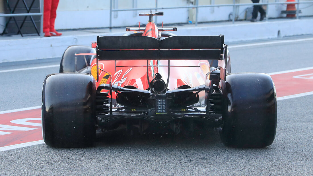 Charles-Leclerc-Ferrari-F1-Test-Barcelon