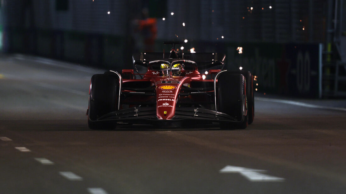 Charles Leclerc - Ferrari - Formel 1 - GP Singapur - Qualifikation - 1.10.2022