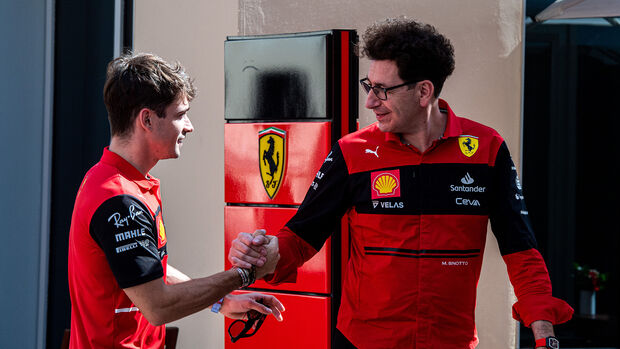 Charles Leclerc - Mattia Binotto - Ferrari - GP Abu Dhabi 2022 