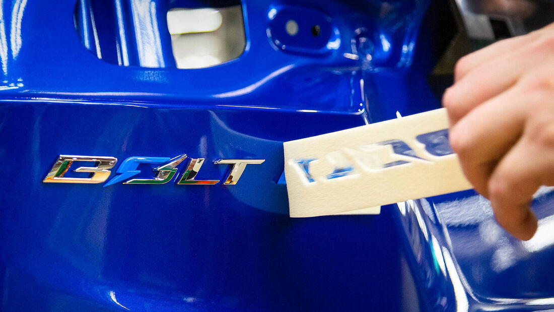 Chevrolet Bolt nächste Generation Logo Emblem Schriftzug