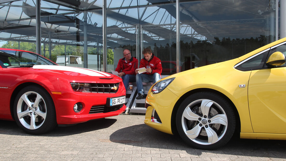 Chevrolet Camaro, Opel Astra OPC, Schnauze