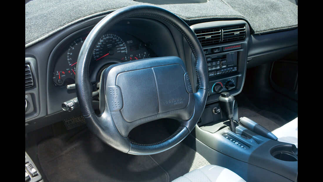 Chevrolet Camaro Z28, Interieur