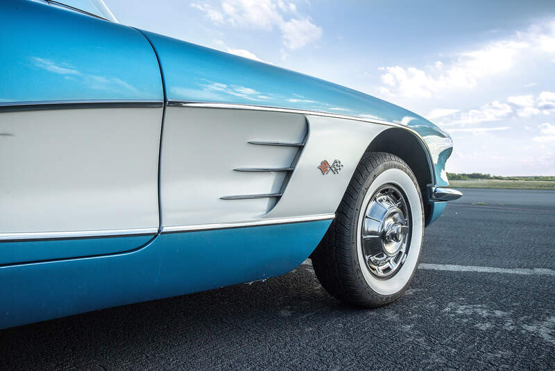 Chevrolet Corvette C1 (1960), Wagenflanke