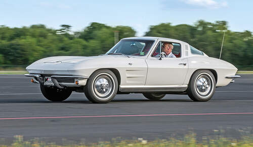 Chevrolet Corvette C2 (1964), Seitenansicht