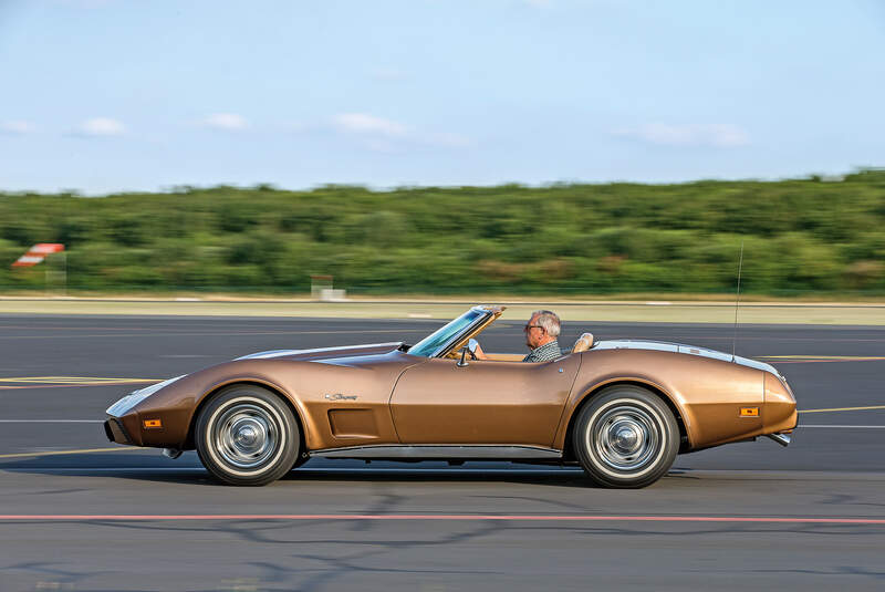 Chevrolet Corvette C3 (1975), Seitenansicht