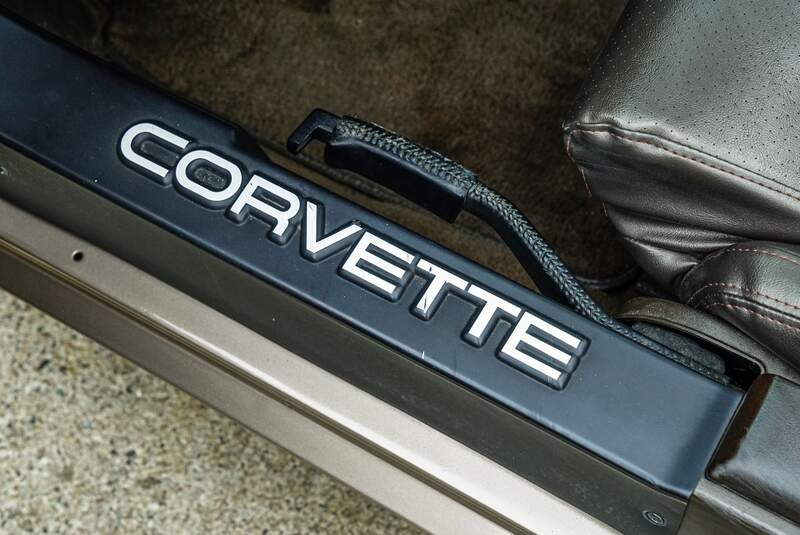 Chevrolet Corvette C4 (1984)