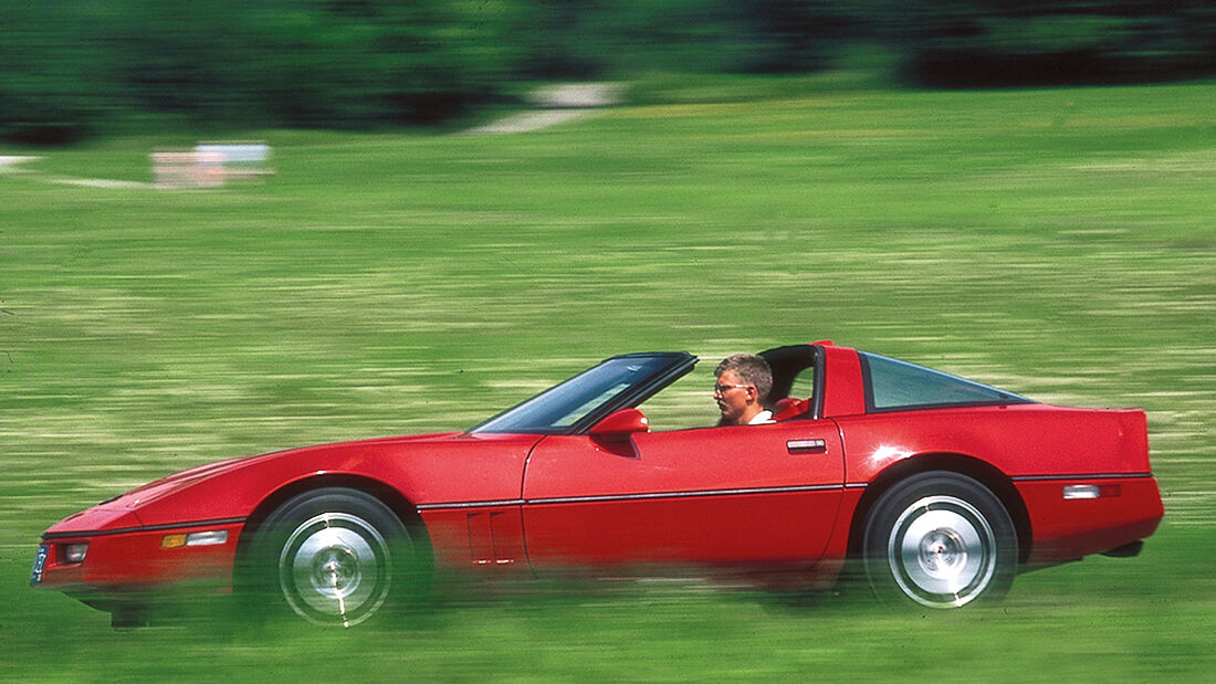 Chevrolet Corvette C4, Seitenansicht