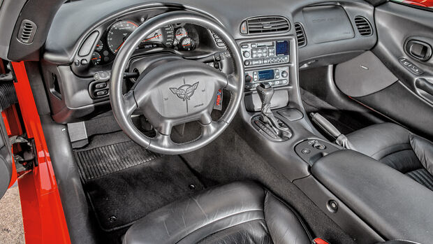 Chevrolet Corvette C5, Cockpit