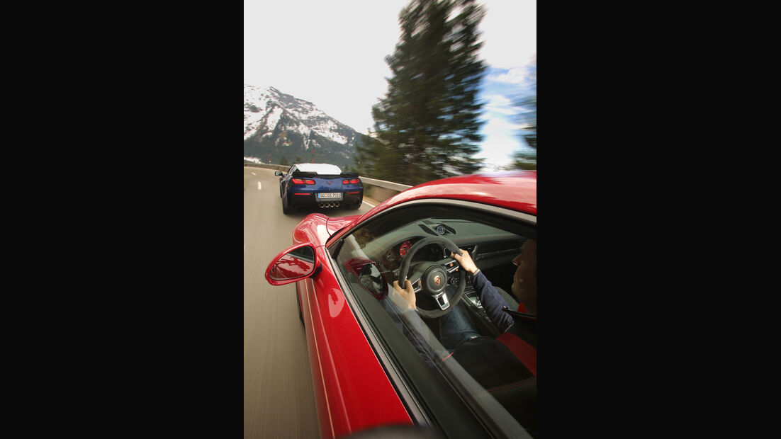 Chevrolet Corvette Grand Sport, Porsche 911 Carrera GTS, Impression