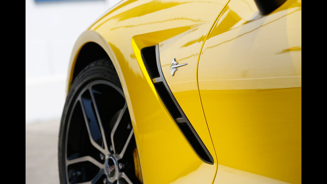 Chevrolet Corvette Stingray, Seitenführung