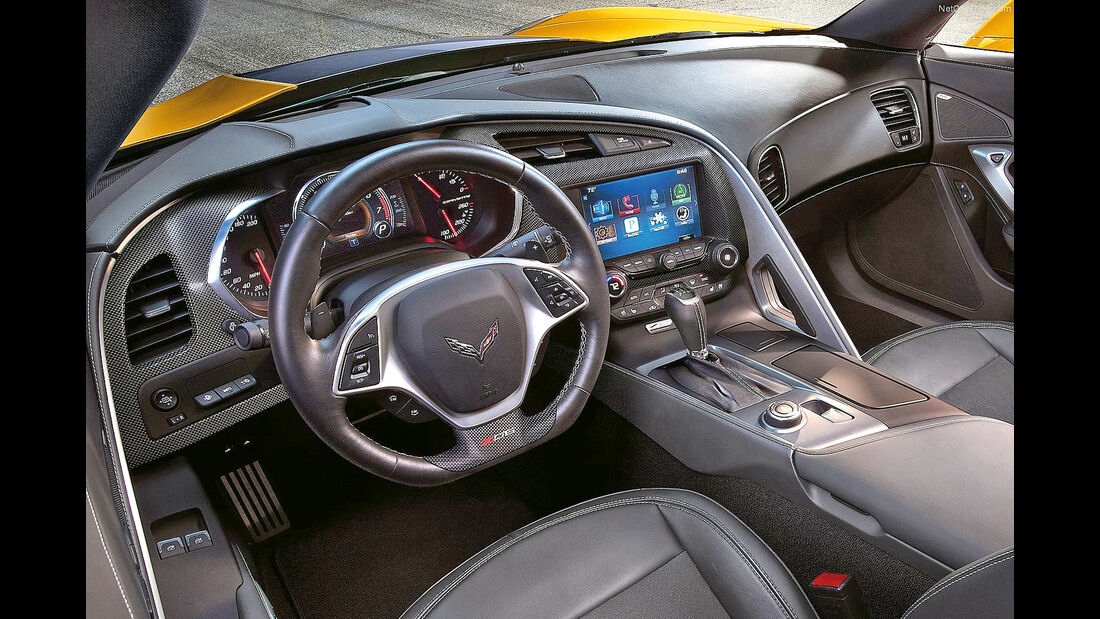Chevrolet Corvette Z06, Cockpit