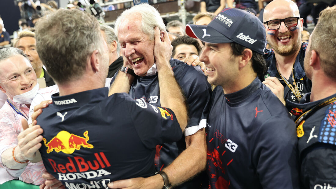 Christian Horner - Helmut Marko - Sergio Perez Red Bull  - Formel 1 - GP Abu Dhabi - 12. Dezember 2021