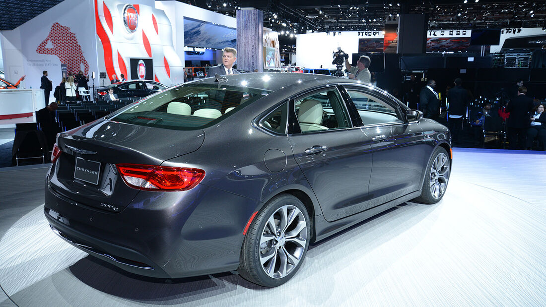 Chrysler 200 Detroit Motor Show 2014