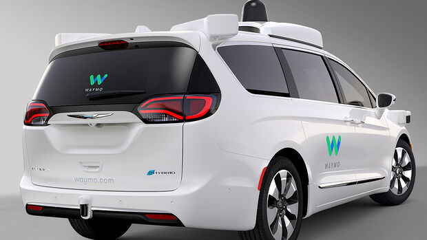 Chrysler Pacifica Hybrid Waymo autonomes Fahren