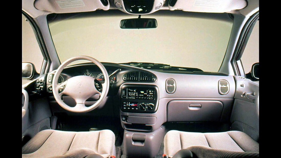 Chrysler Voyager, Seitenansicht