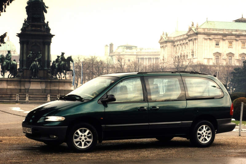 Chrysler Voyager, Seitenansicht