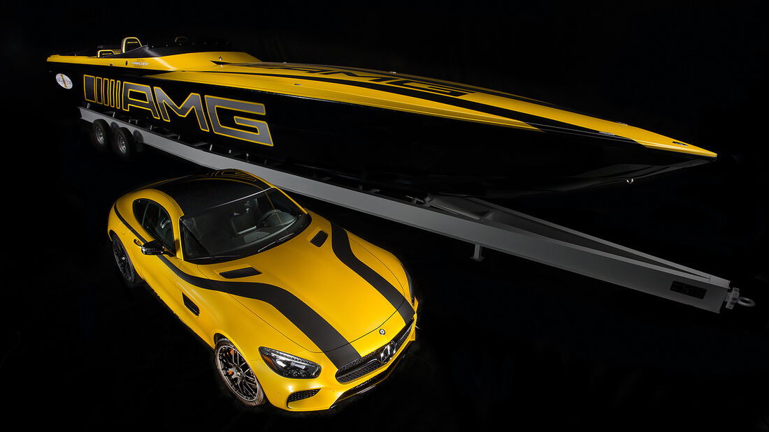 Cigarette Racing 50 Marauder GT S Concept Mercedes AMG GT S