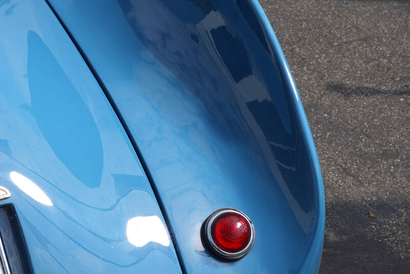 Cisitalia 202 SMM Nuvolari Spider, Kotflügel hinten