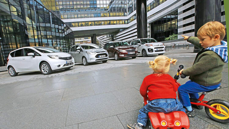 Nissan Note Vs Citroen C3 Ford B Max Skoda Roomster Familientaugliche Minivans Im Vergleichstest Auto Motor Und Sport