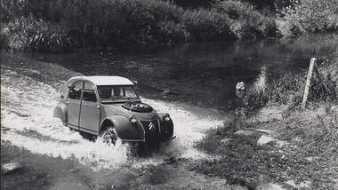 Citroen 2CV Sahara 4x4 (1961)