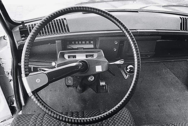 Citroen AMI 8, Lenkrad
