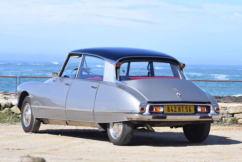 Citroen DS 19A Pallas (1967)